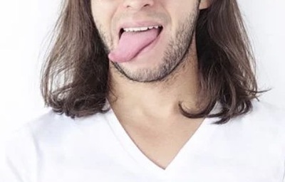 クンニリングスで愛液を苦いと思っている男性