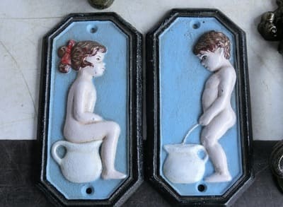 放尿鑑賞しながらのおもらしプレイ